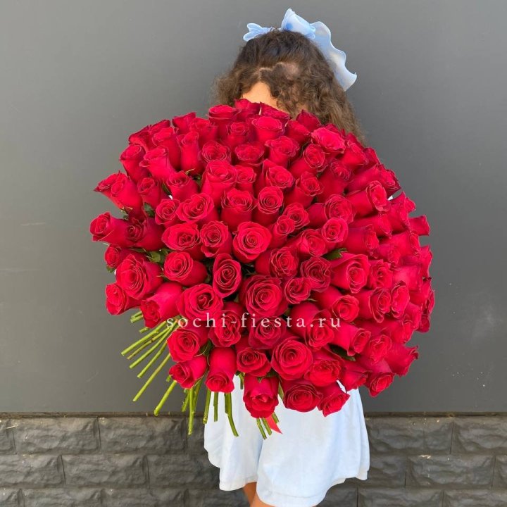 101 красная роза в Старом Осколе