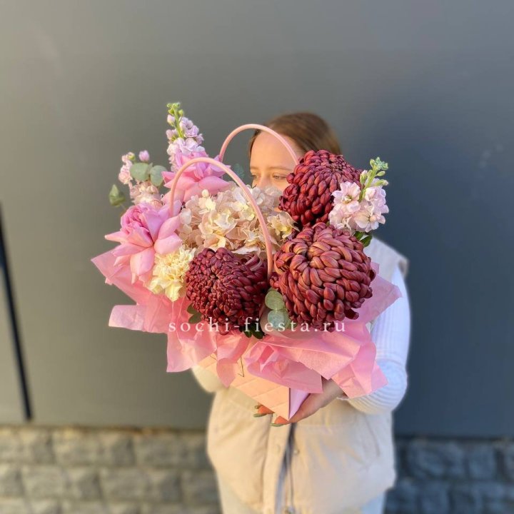 Сумочка нежная с бигуди в Старом Осколе