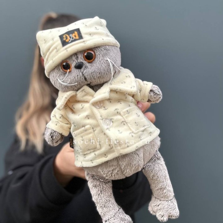 Кот Басик в пижаме в Старом Осколе