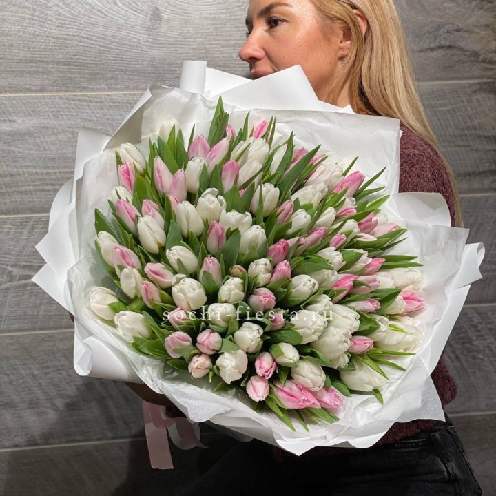 101 тюльпан нежный микс в Старом Осколе