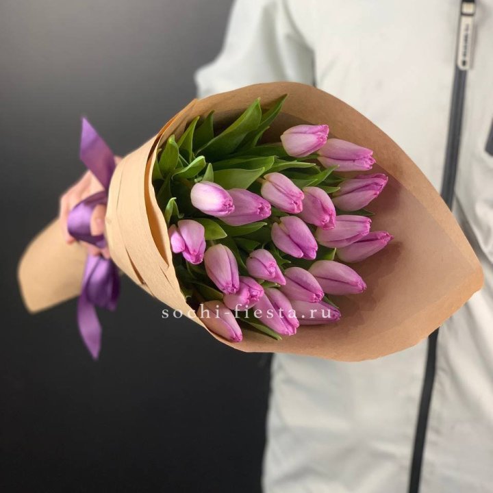 19 розовых  тюльпанов в Старом Осколе