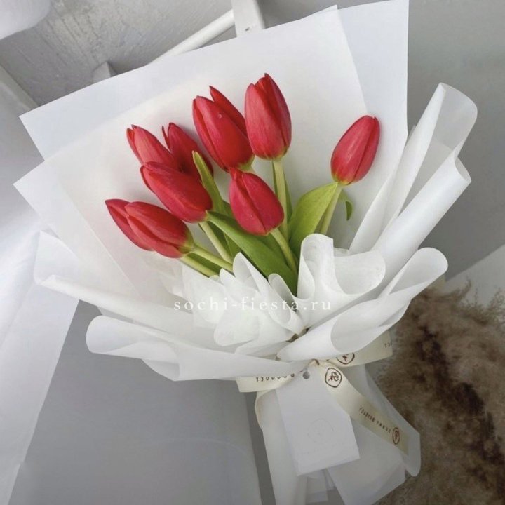Букет красных тюльпанов в Старом Осколе