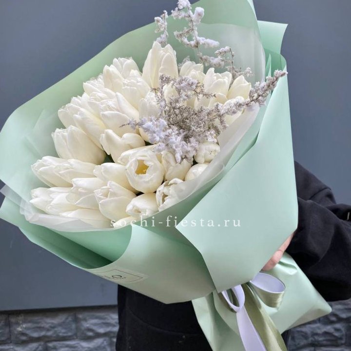 Букет белых тюльпанов "Бьянко" в Старом Осколе