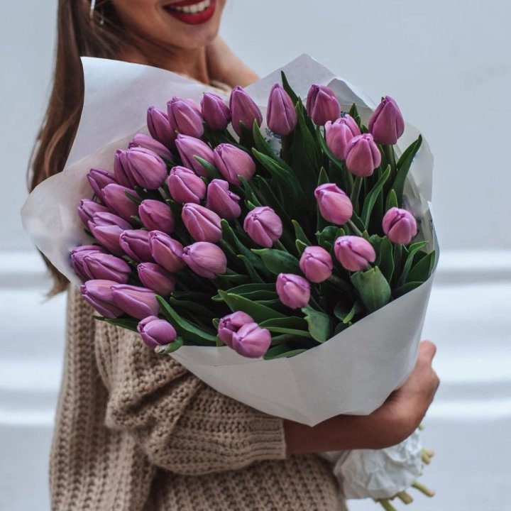 39 сиреневых тюльпанов в Старом Осколе