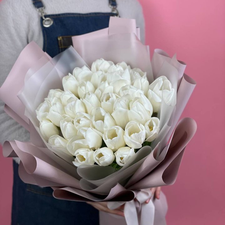 Букет белых тюльпанов "Пур-пур" в Старом Осколе